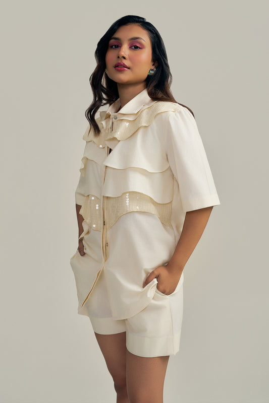 RUFFLE GLIMMER SHIRT