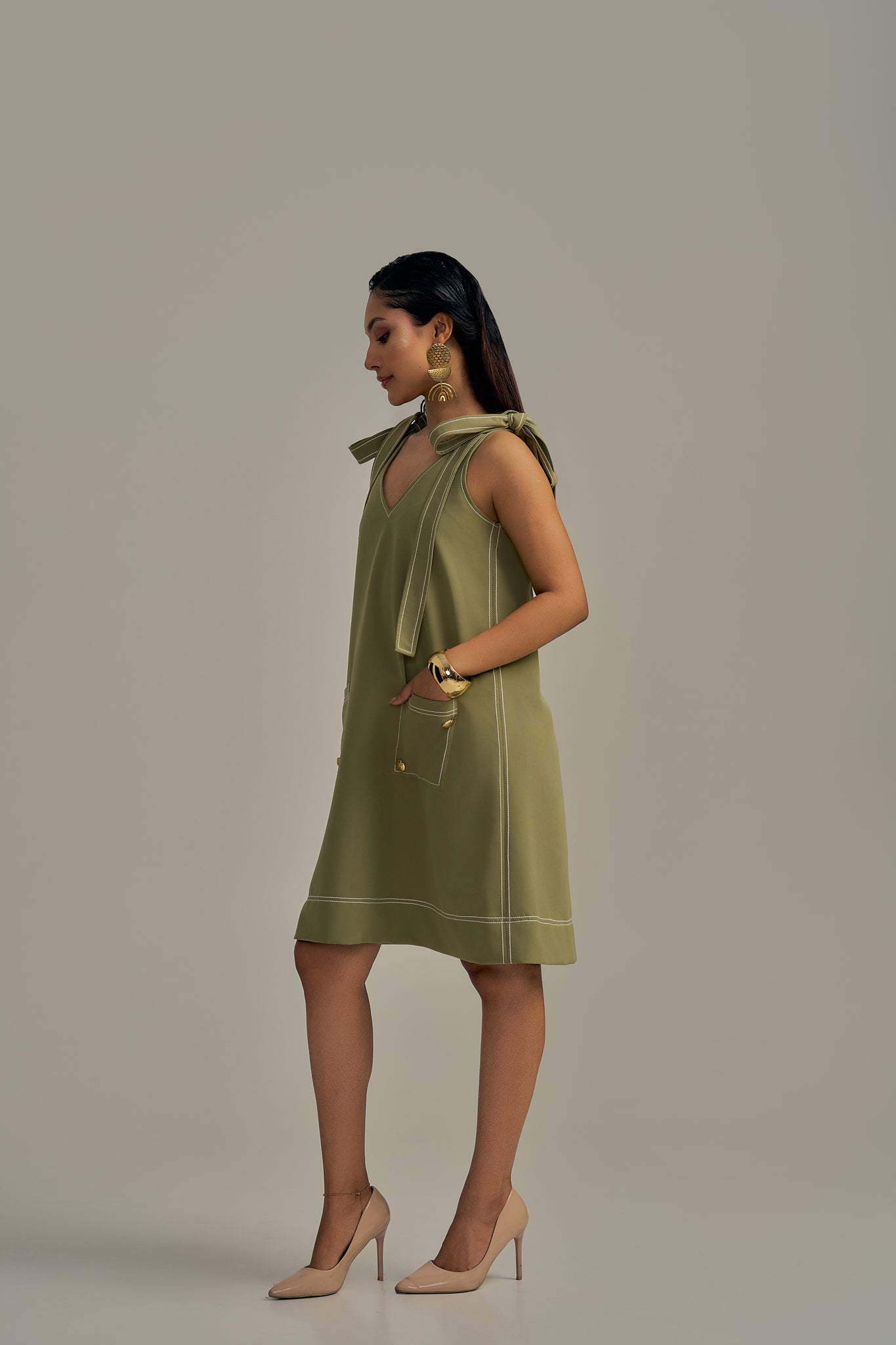 SAGE TIE-UP DRESS