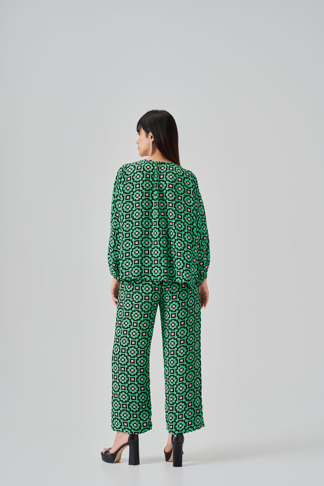 PEEK-A-BOO CO-ORD