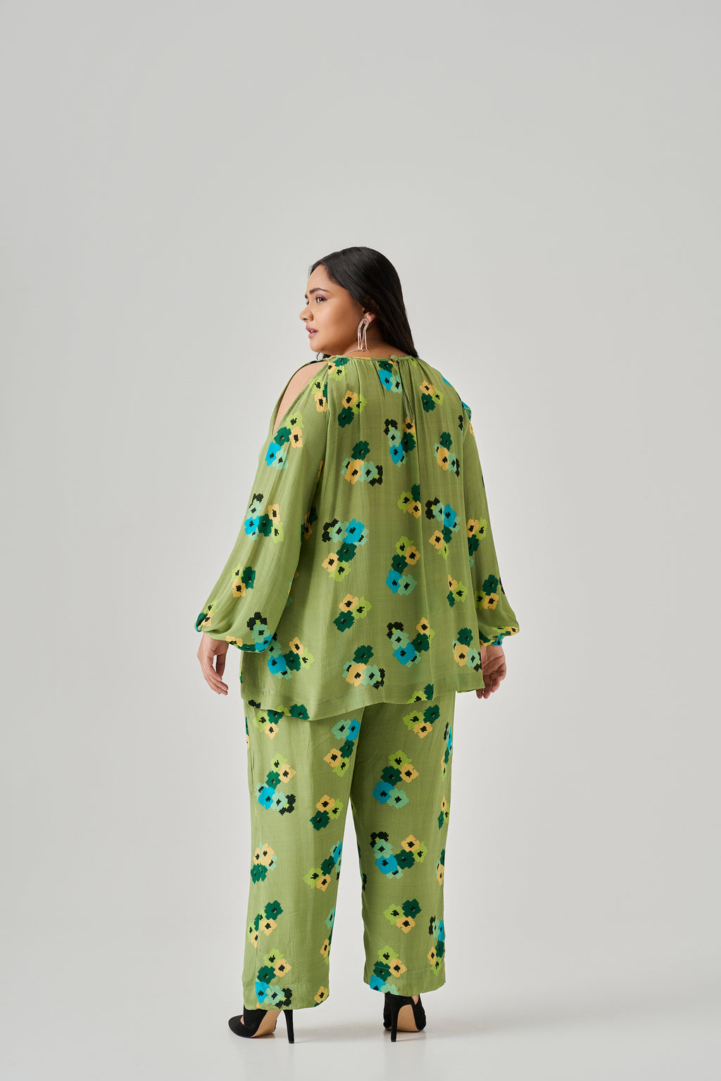 PEEK-A-BOO CO-ORD