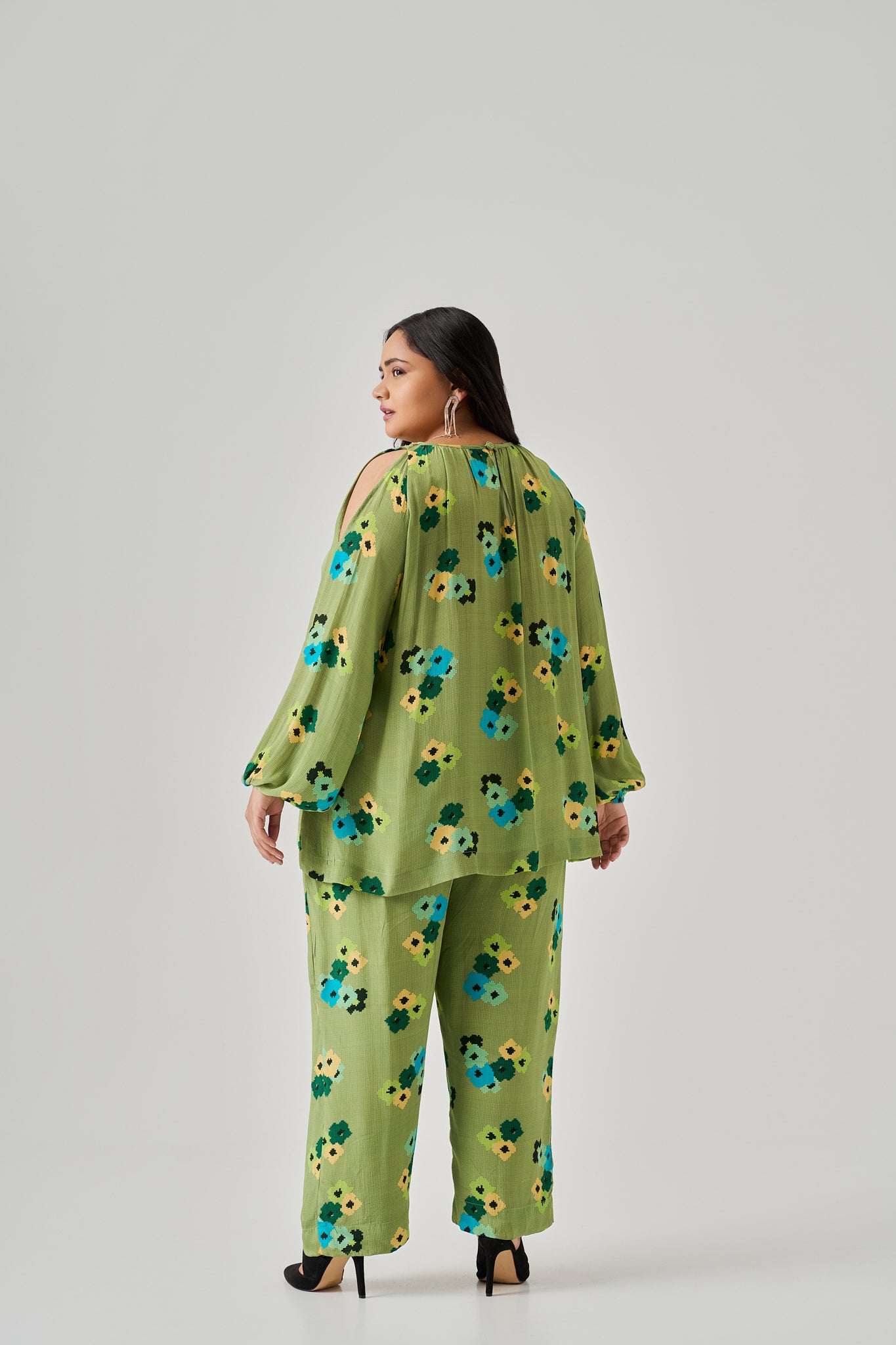 PEEK-A-BOO CO-ORD