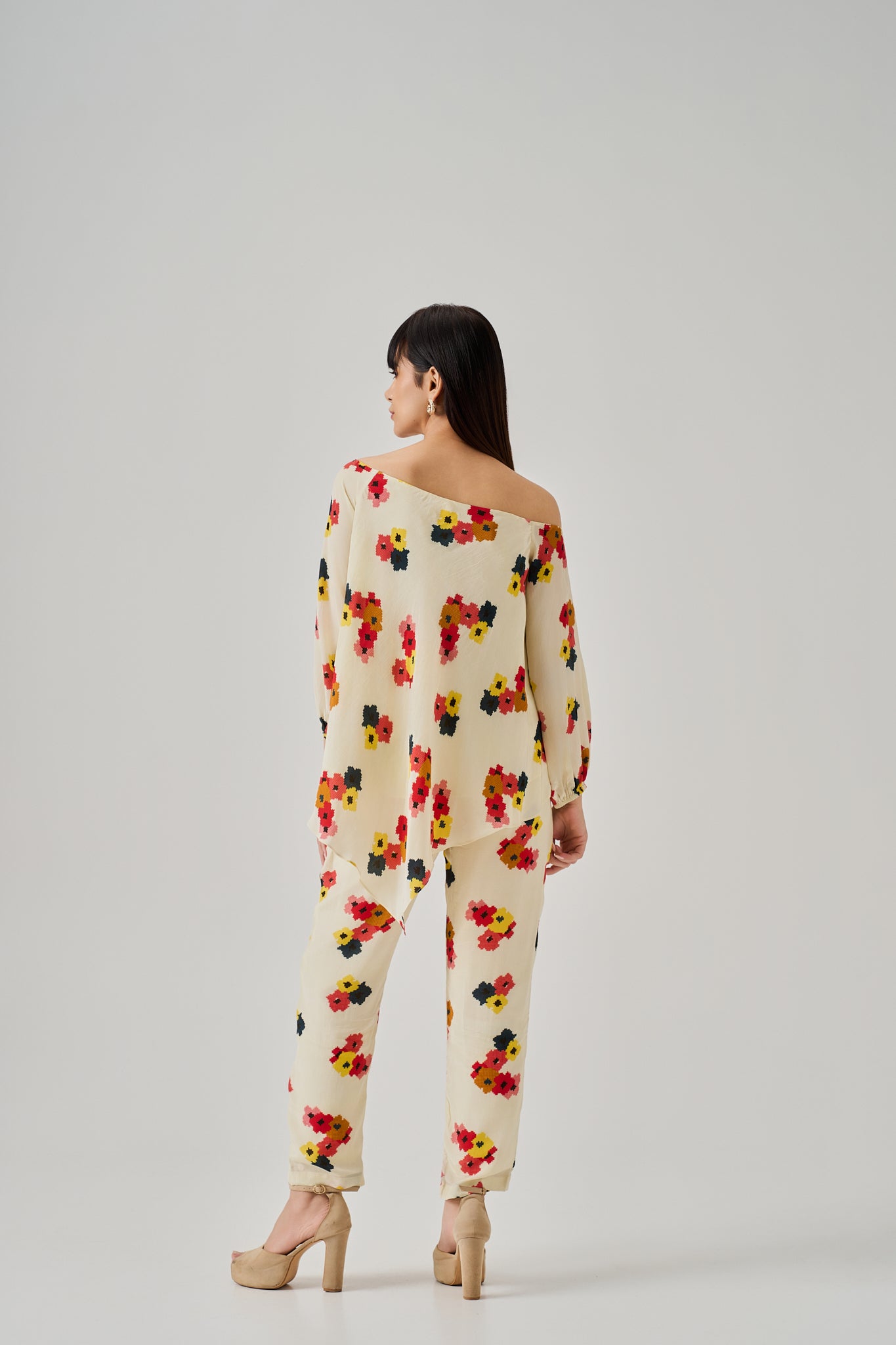 PIXEL EDGE CO-ORD