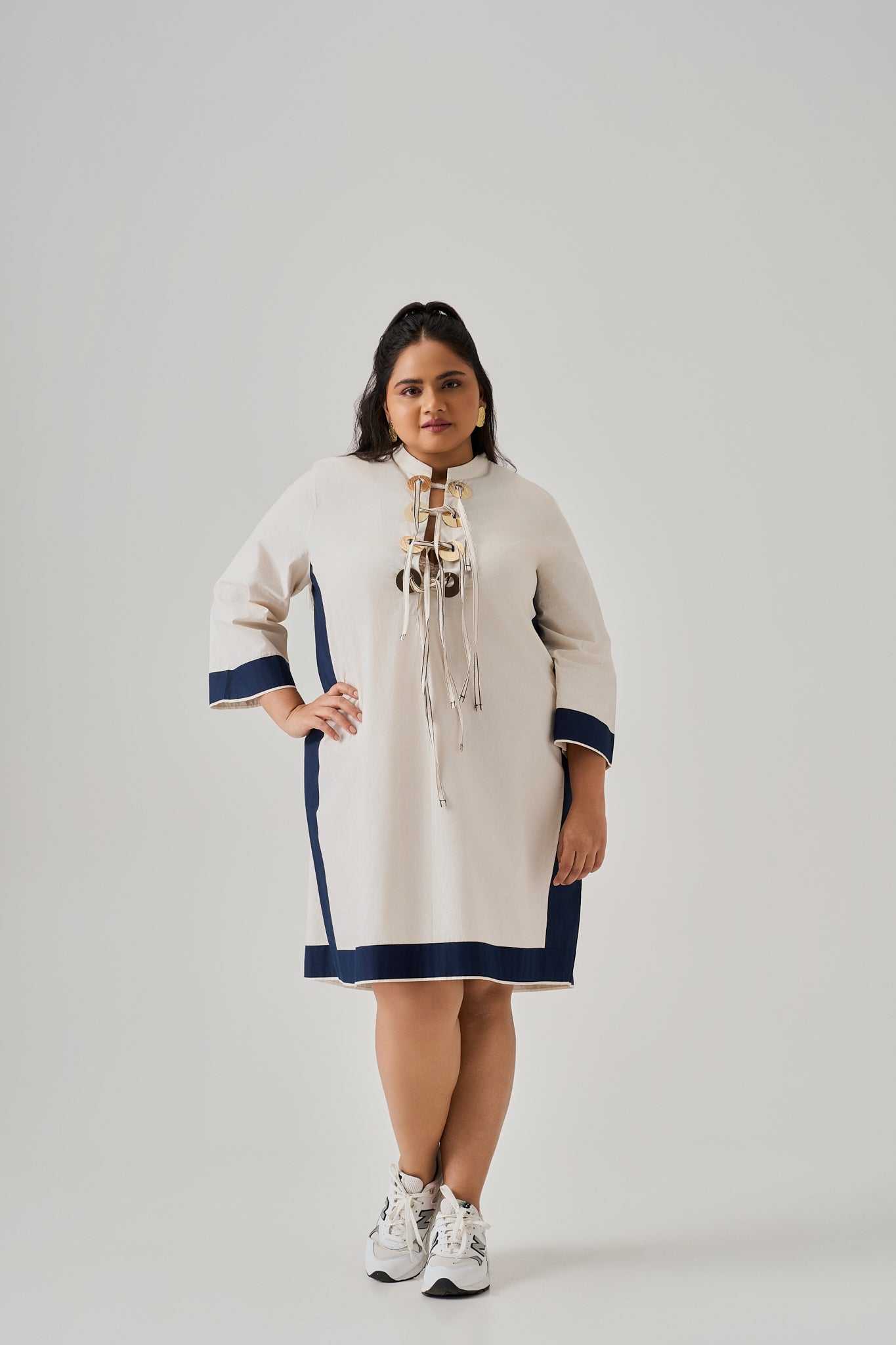 TIE DRIFT DRESS