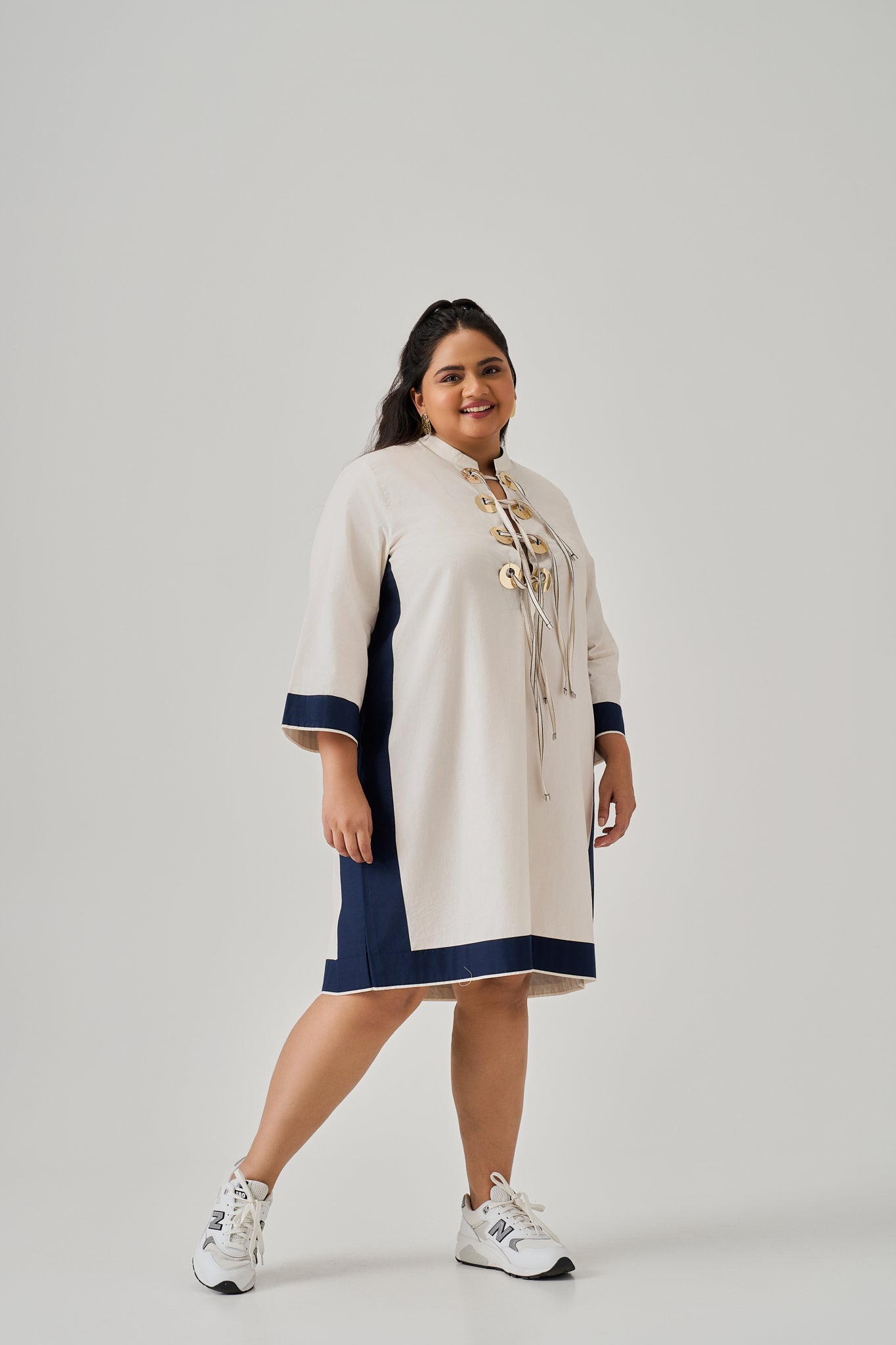 TIE DRIFT DRESS