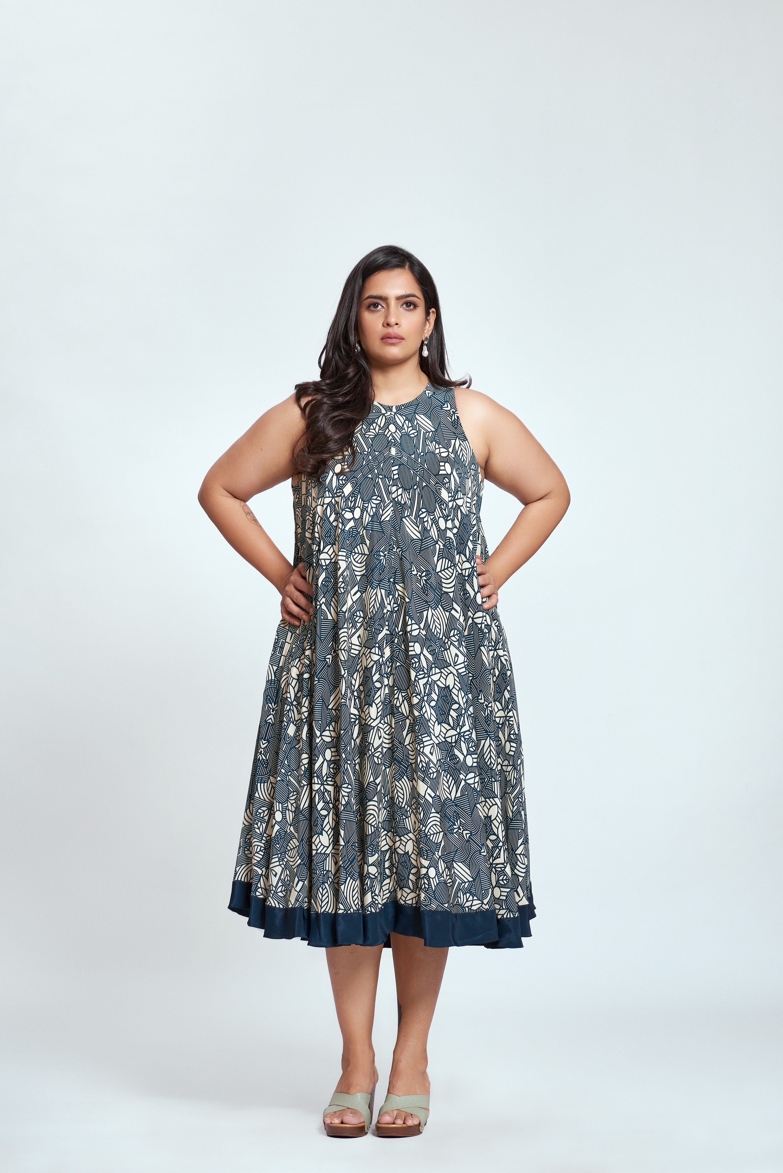PARIS DRESS