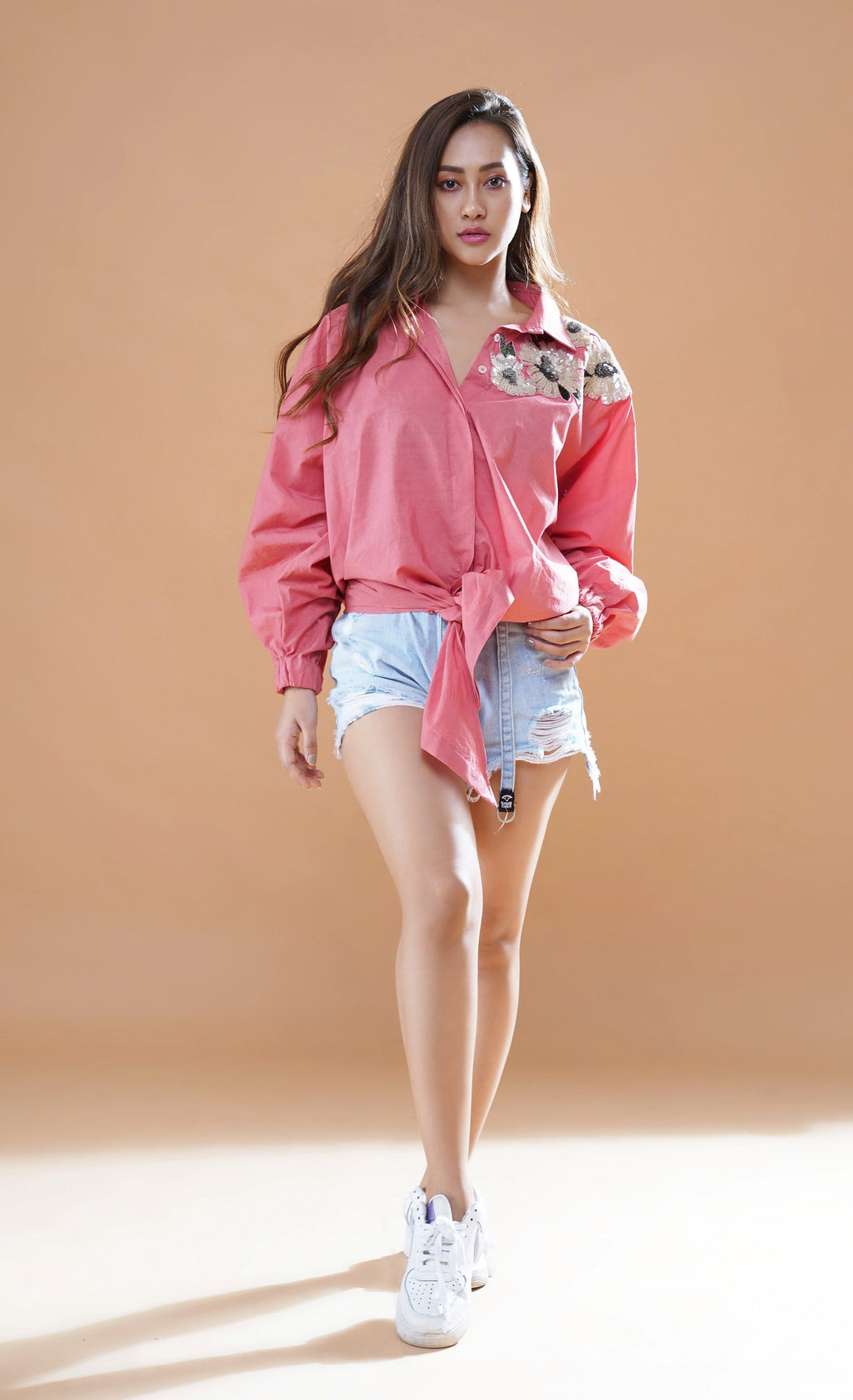 LUCIE KNOT SHIRT