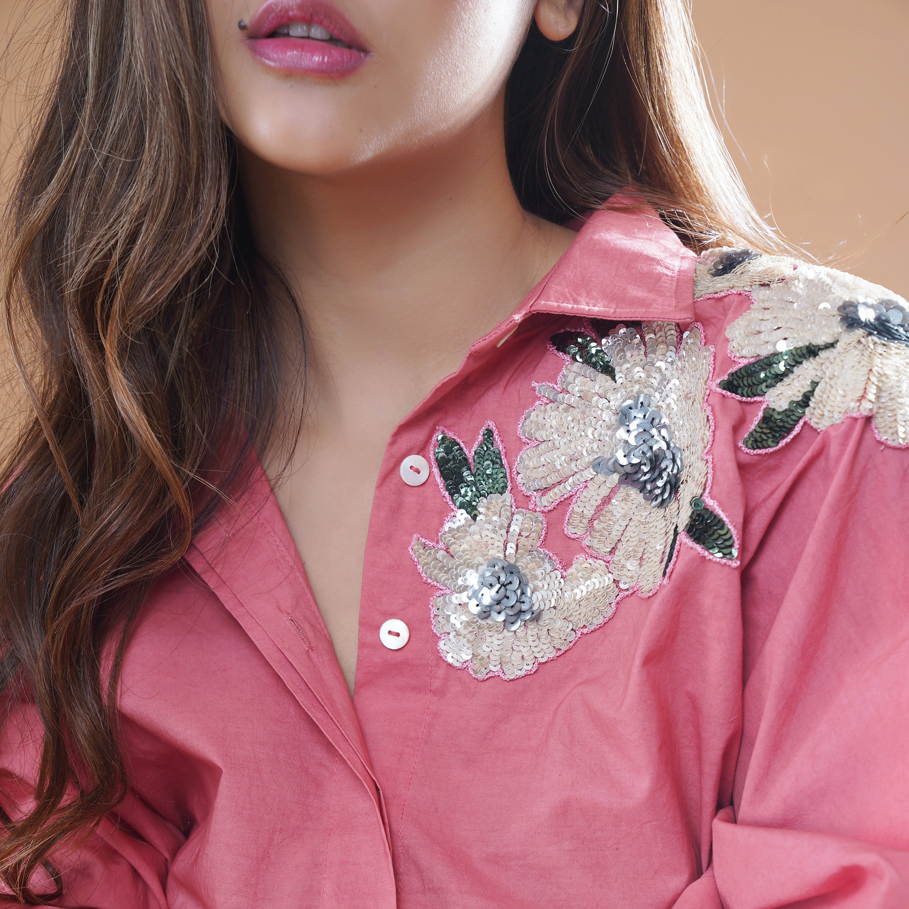 LUCIE KNOT SHIRT